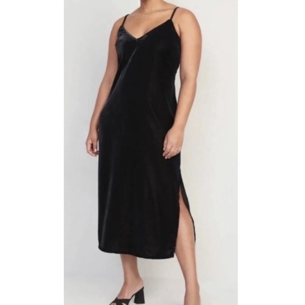 Old Navy Womens Small Black Velvet Midi Slip Dress V-Neck Adjustable Straps Slit